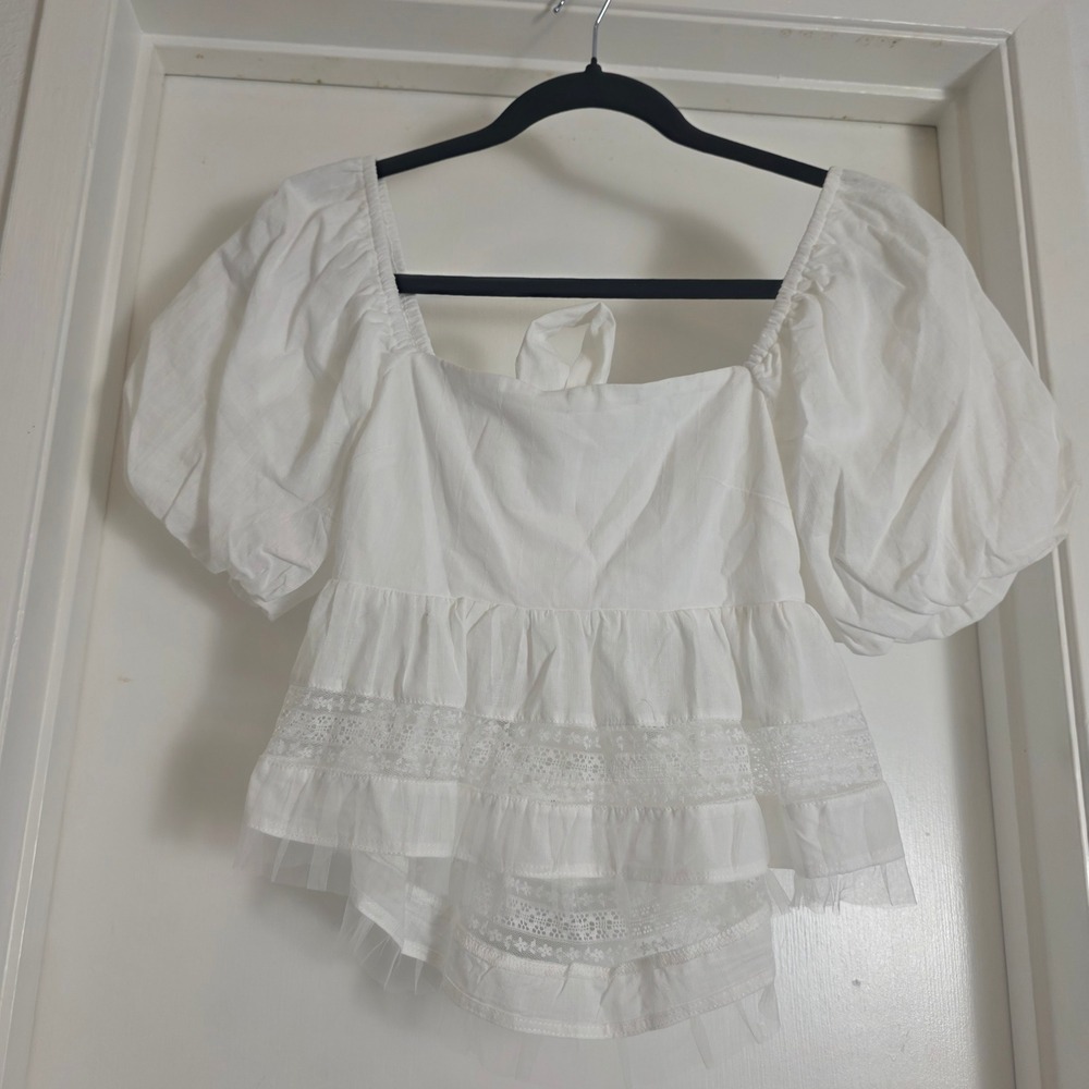 White Puff Sleeve Lace Peplum Back Cutout Cottagecore Fairy Feminine Coquette S